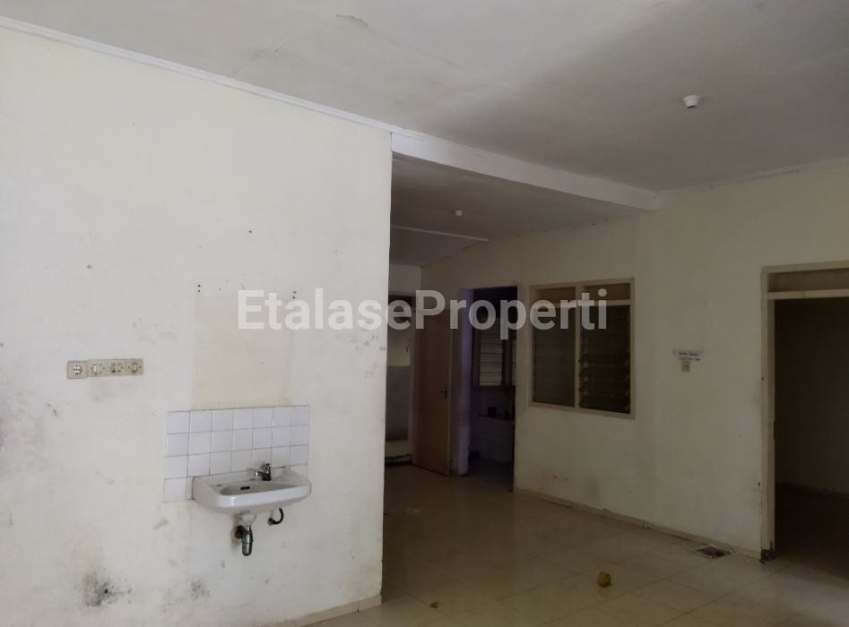 Foto properti Wisma Permai Barat Jalan Utama Dekat Galaxy Mall Dan Raya Dharmahusada 7