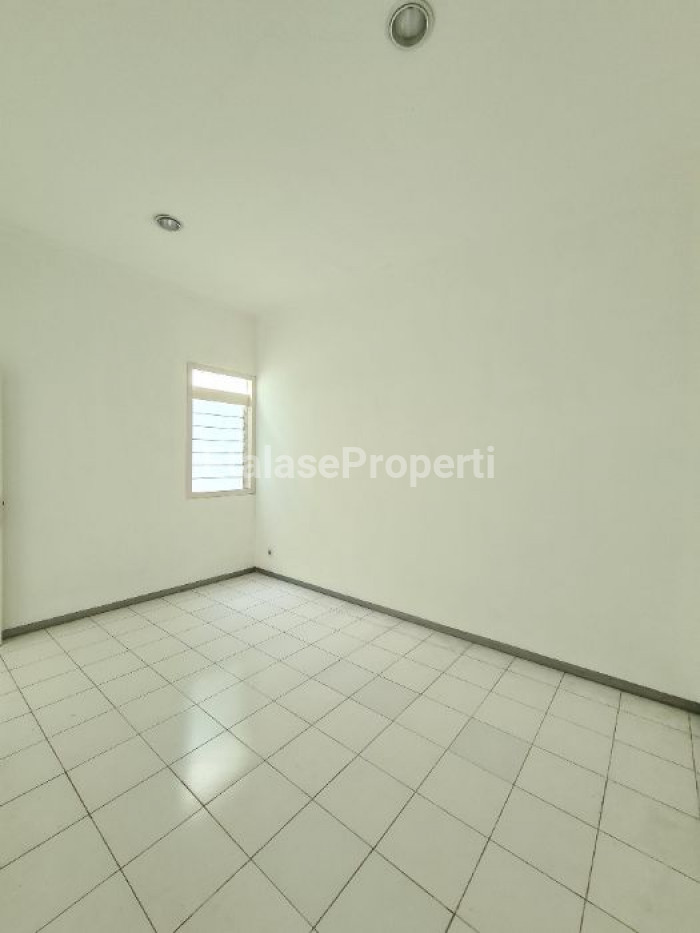 Foto properti Rumah Usaha Ruko  Ngagel Jaya Utara LEBAR 14 4
