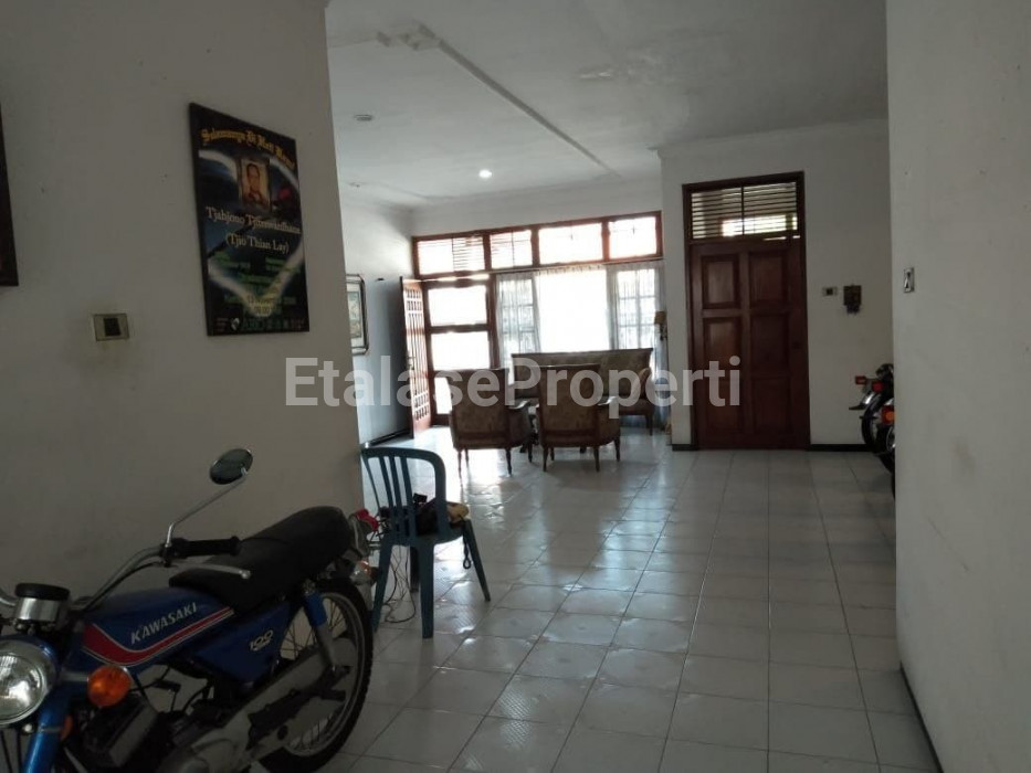Foto properti Dijual Rumah Tenggilis Mejoyo Surabaya Selatan Dkt Kendangsari Panjang Jiwo 3