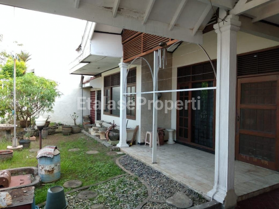 Foto properti Dijual Rumah Tenggilis Mejoyo Surabaya Selatan Dkt Kendangsari Panjang Jiwo 10