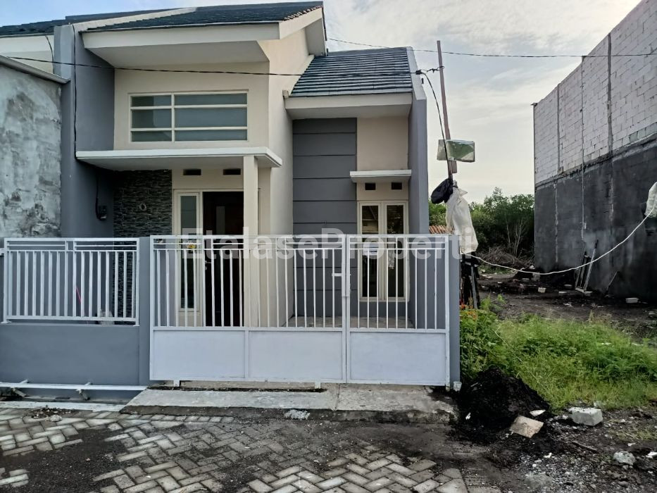 Foto properti SIAP HUNI RUMAH MINIMALIS DEKAT RENCANA OERR SURABAYA 1