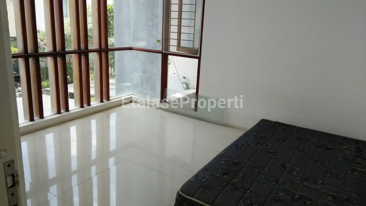 Foto properti Di Jual / Disewakan  Rumah Pakuwon City San Diego 2