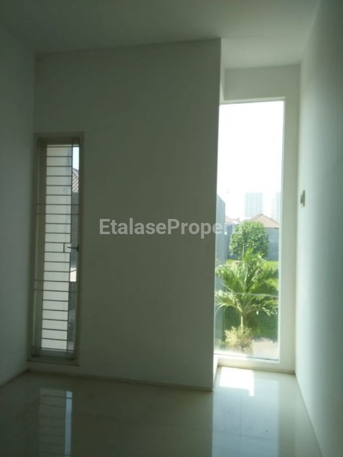 Foto properti Di Jual / Disewakan  Rumah Pakuwon City San Diego 6