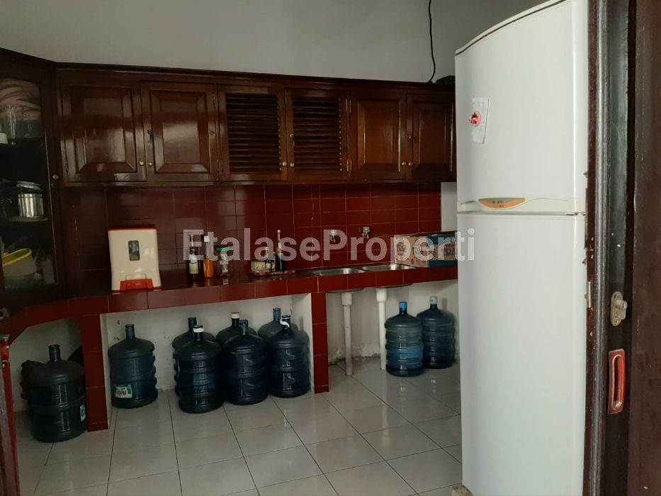 Foto properti Rumah Bergaya Semi Minimalis Di Gresik Kota Baru 2