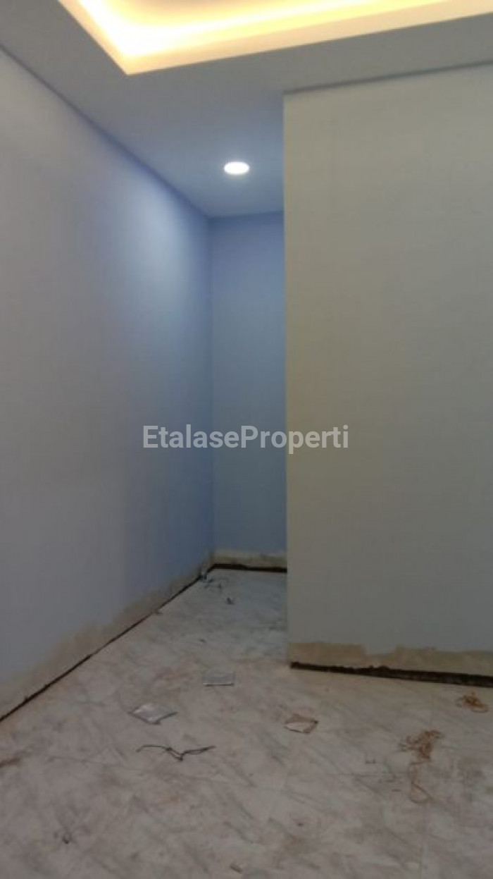 Foto properti Rumah Sedang Renov, 1 Bulan Lg Selesai Siap Huni 3