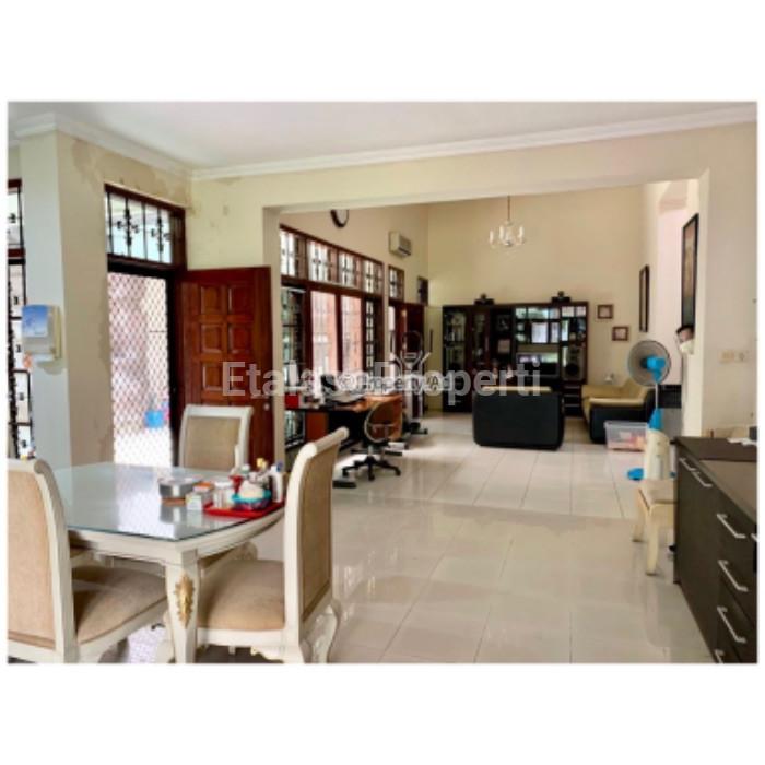 Foto properti Dijual Cepat Rumah Siap Pakai, Lokasi Strategis Pusat Kota Surabaya 0 Jalan Raya Ambengan. 4