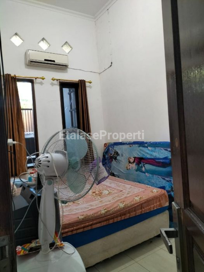 Foto properti Nego Sampai Deal!! Rumah Lebak Jaya Utara Dijual Cepat B.U 7