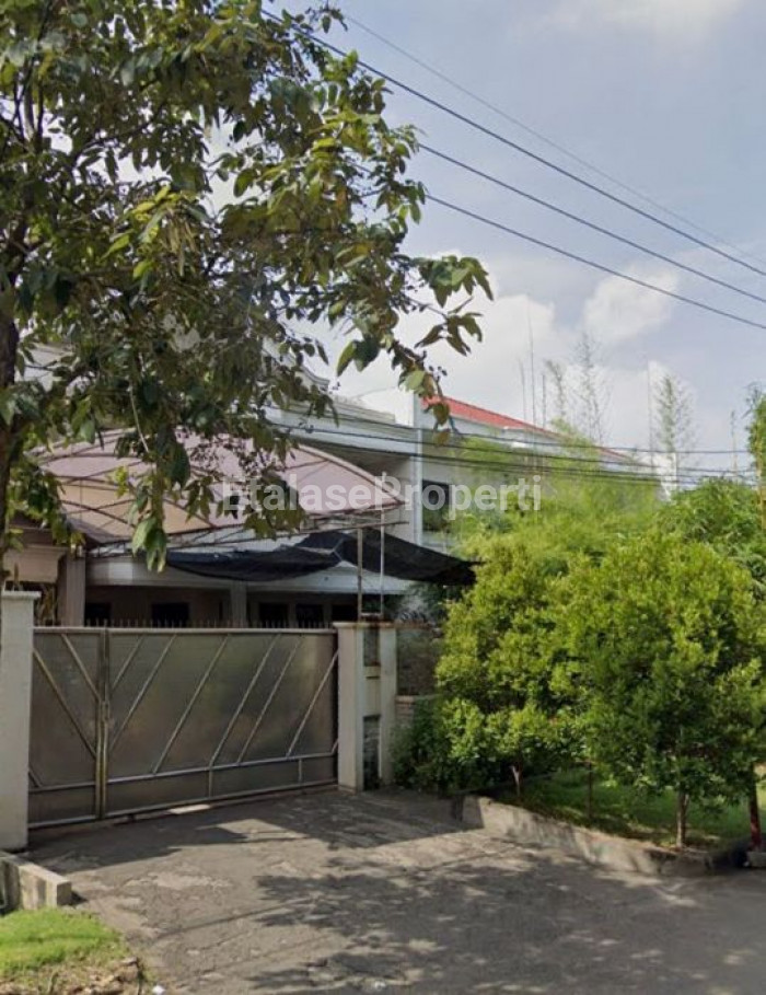 Foto properti Disewakan Rumah Tengah Kota Jln Wr Soepratman, Cocok Untuk Rumah Tinggal Atau Ruang Usaha 1