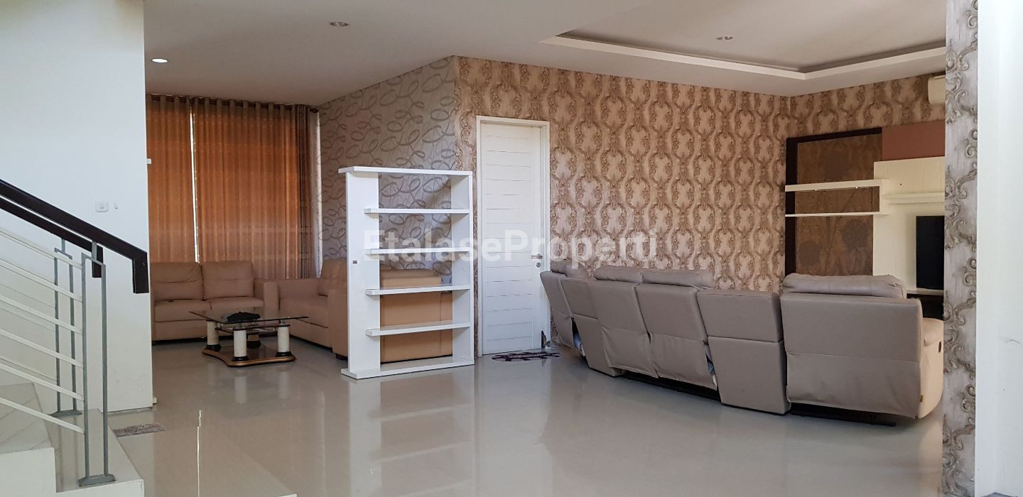 Foto properti Jual Cepat Rumah Cluster LT. 400m² Di Royal Residence, Wiyung, Surabaya-Barat. 2