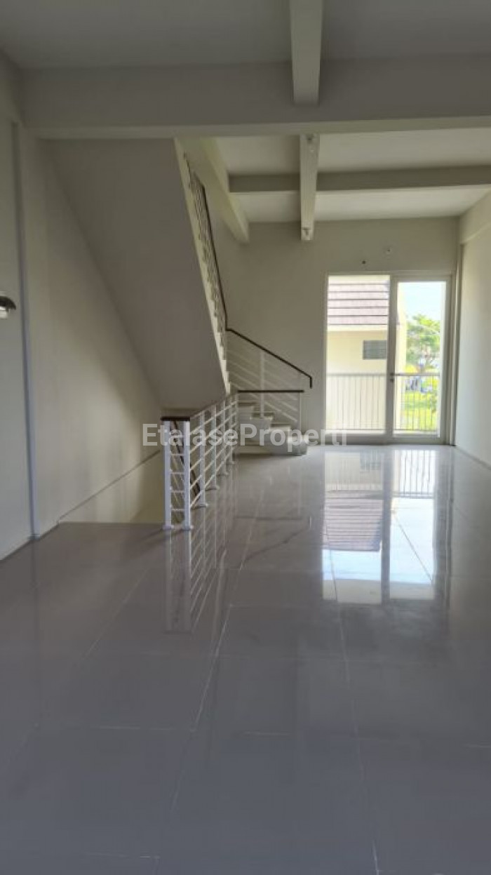 Foto properti Ruko Siap Pakai Usaha Di Jalan Utama Northwest Boulevard 5