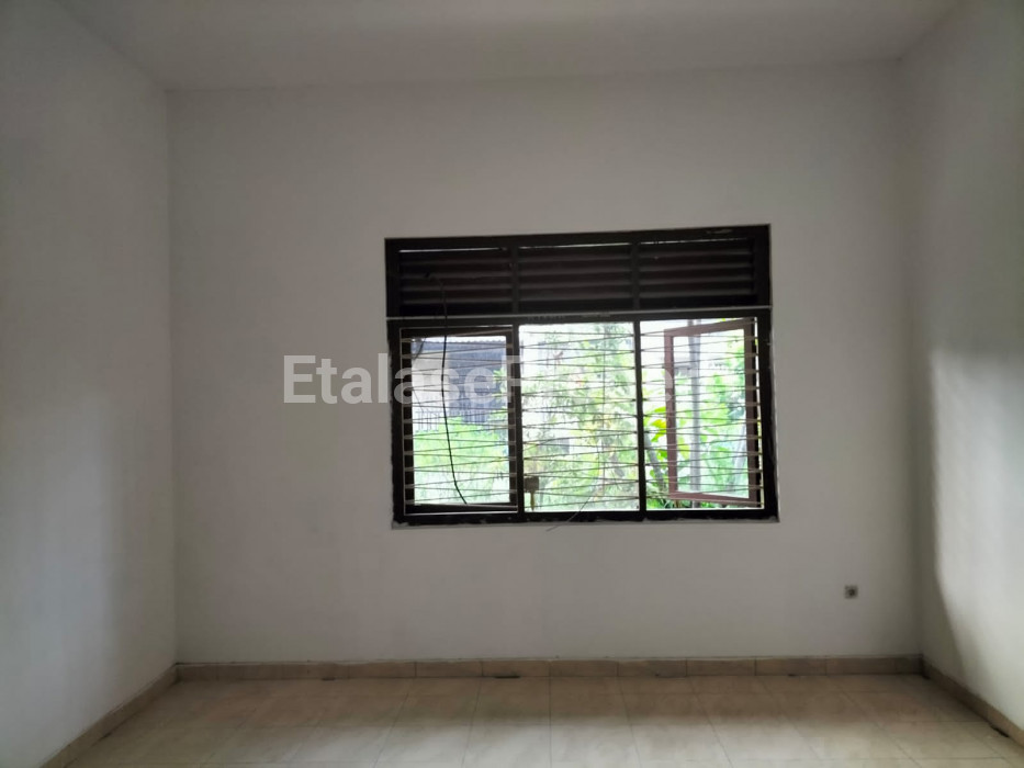 Foto properti Disewakan Rumah +  Gudang Di Ngagel Jaya Selatan 10