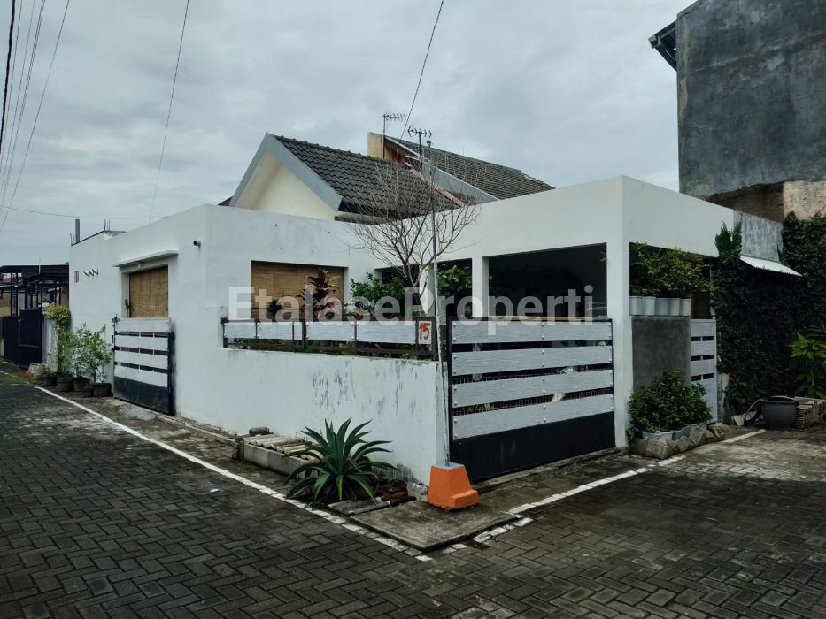 Foto properti RUMAH SIAP HUNI DI PURI NIRWANA SIMANDARAN, MALANG . 1