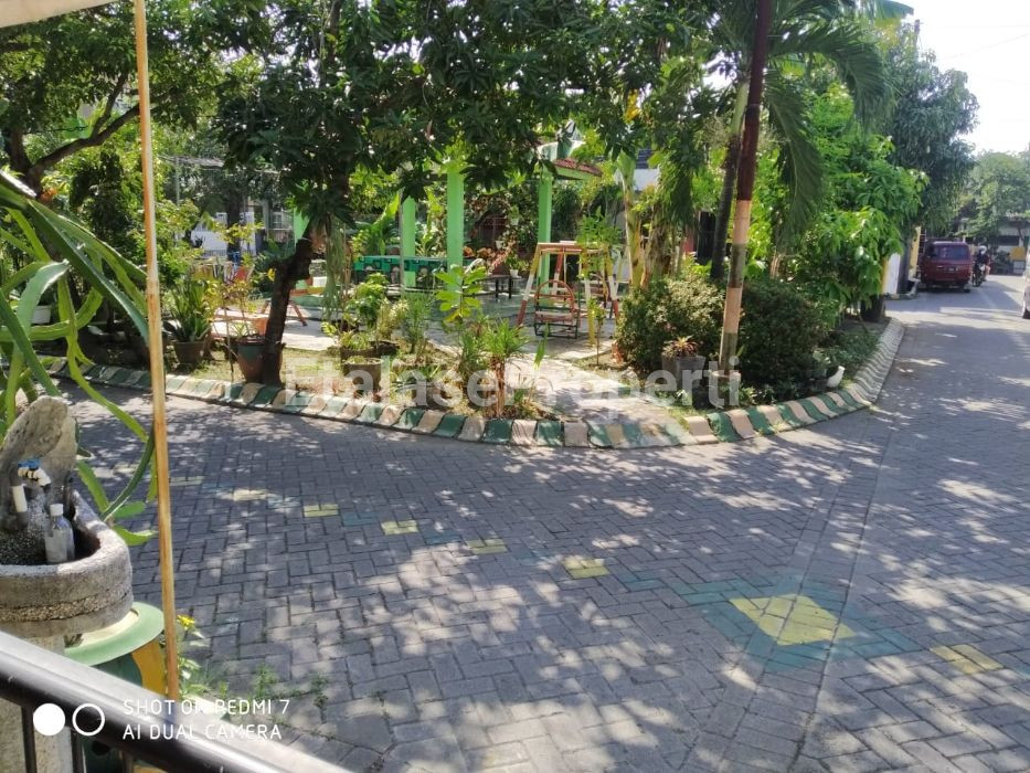Foto properti Rumah Babatan Indah Wiyung Siap Huni 2