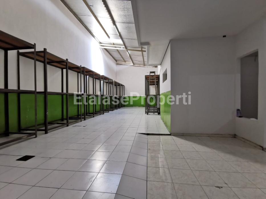 Foto properti Jual Rumah Kenjeran Lebak Jaya Cocok Untuk Kantor / Gudang 6