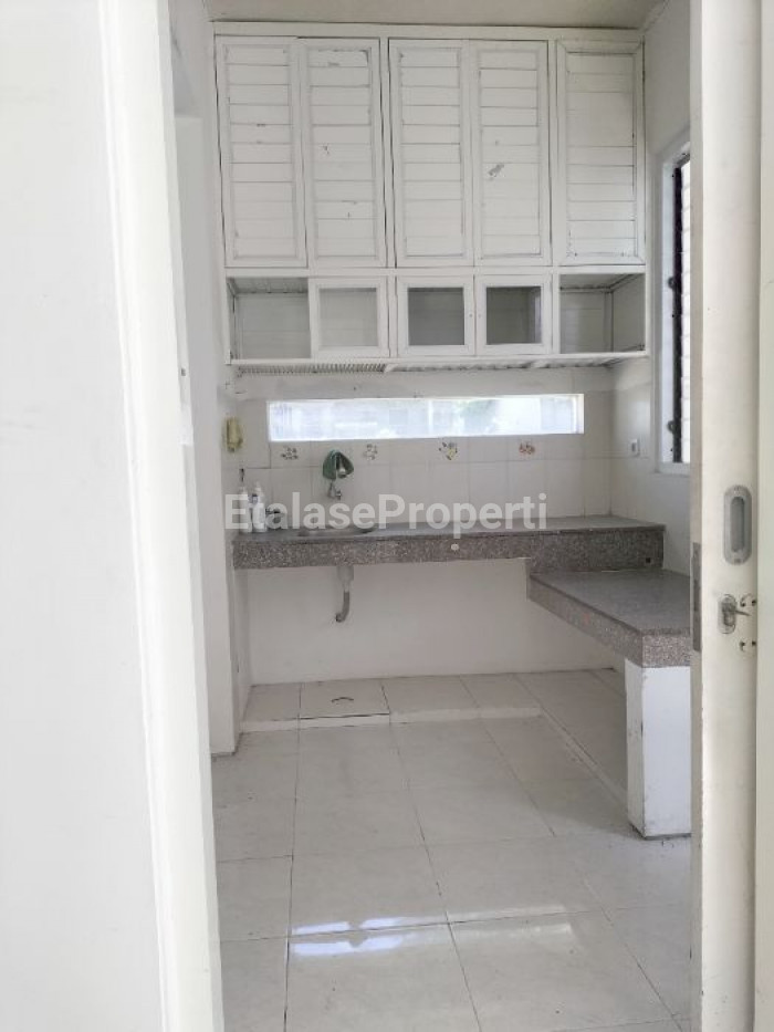 Foto properti Disewakan Rumah Di Royal Residence Cluster Addington 2