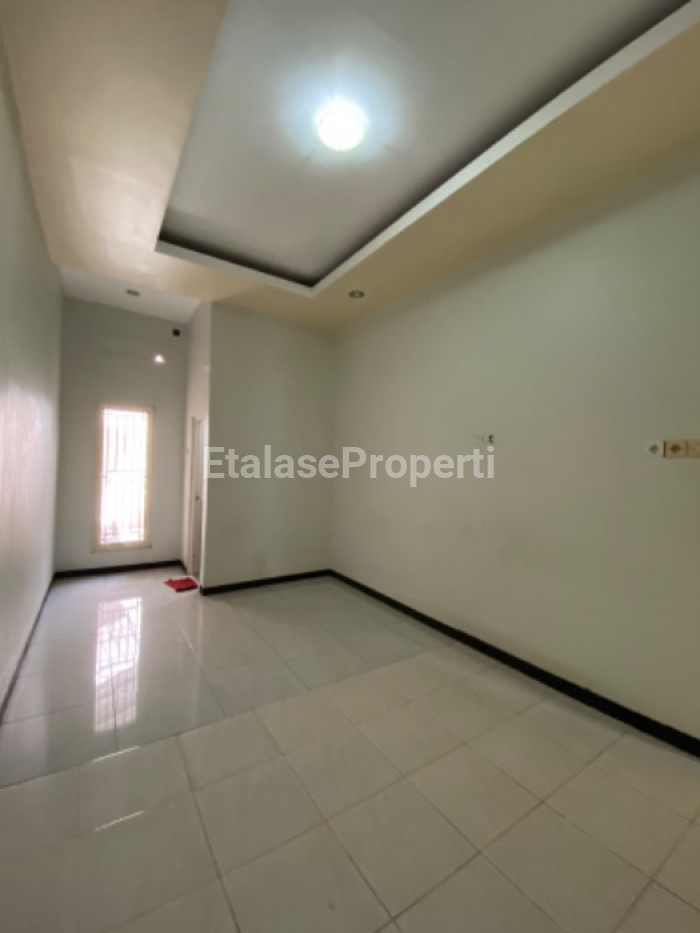 Foto properti Dijual Rumah Puri Safira Cluster De Armilla 7