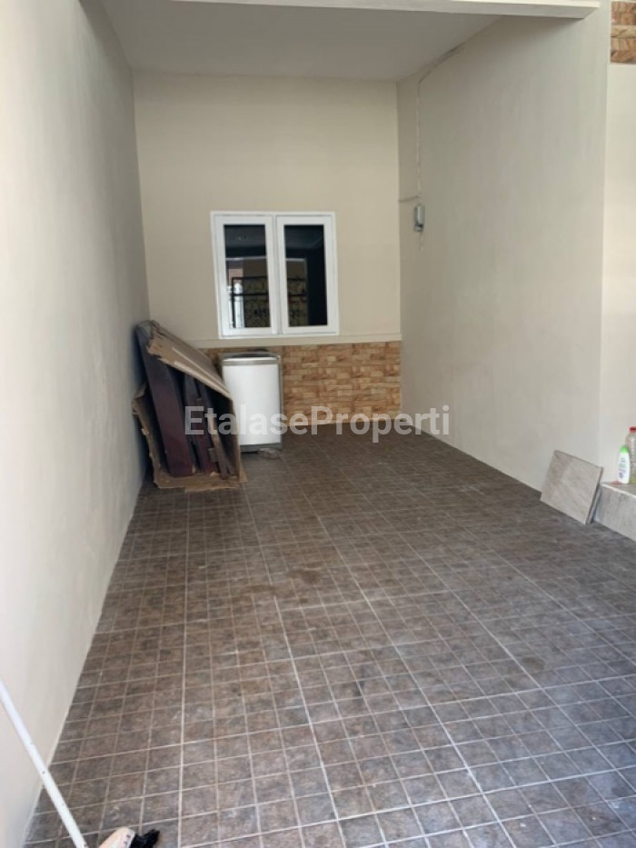 Foto properti Jual Cepat B.U Lebak Indah Regency Surabaya Timur 3