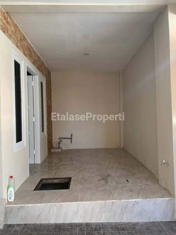 Foto properti Jual Cepat B.U Lebak Indah Regency Surabaya Timur 4