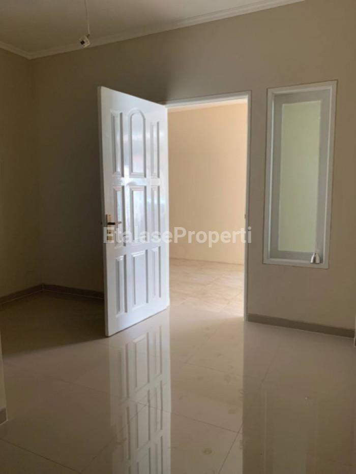 Foto properti Jual Cepat B.U Lebak Indah Regency Surabaya Timur 6