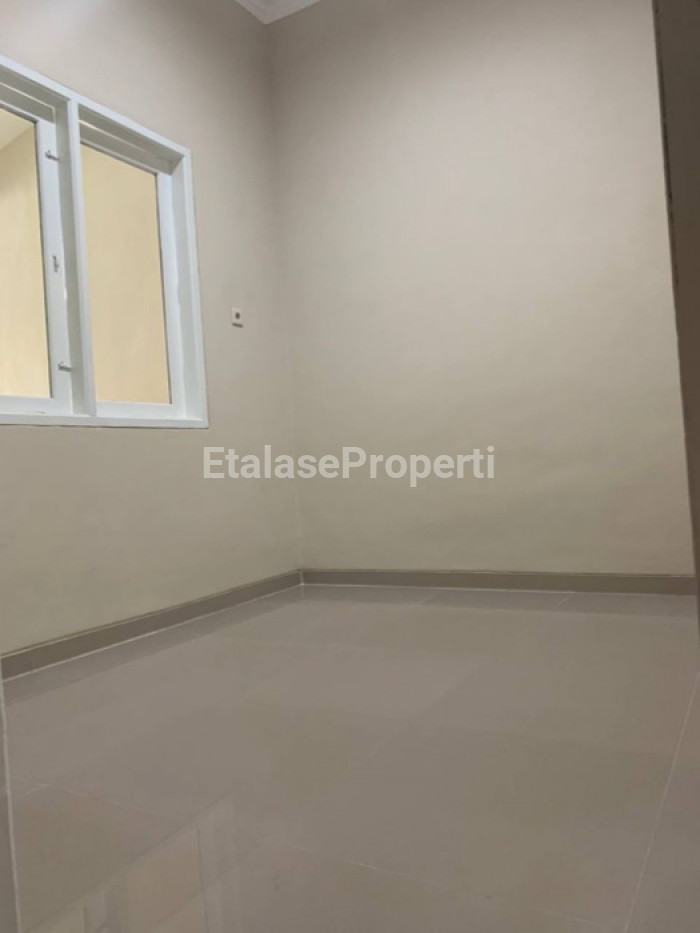 Foto properti Jual Cepat B.U Lebak Indah Regency Surabaya Timur 10