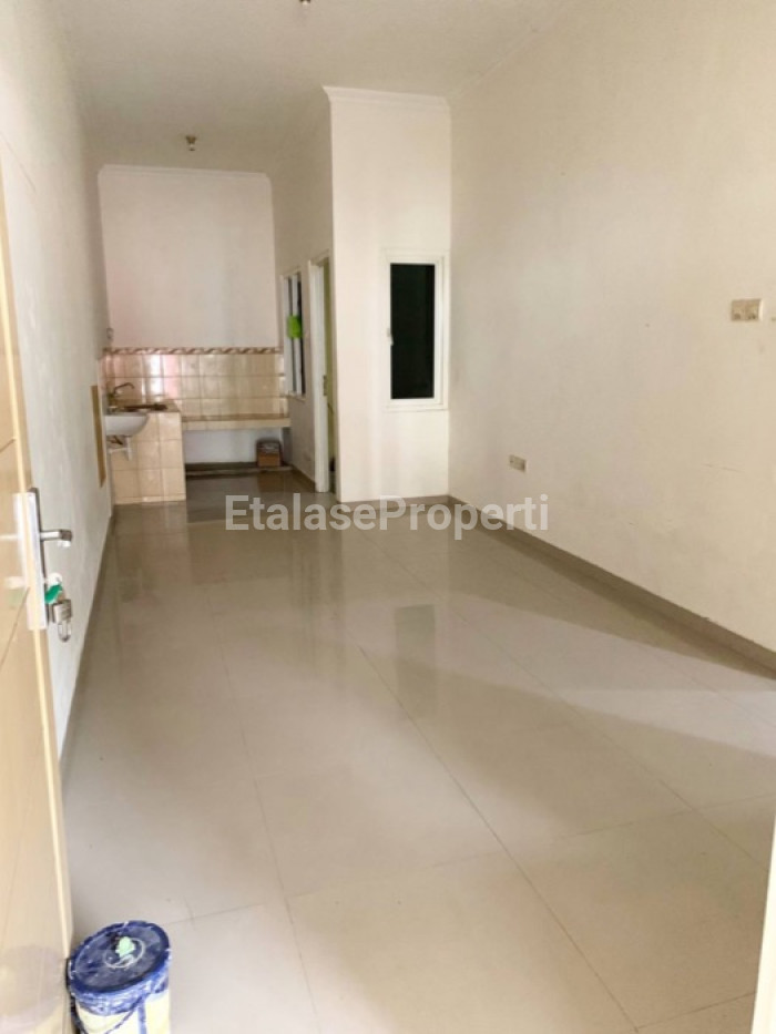 Foto properti Sewa Rumah Lebak Rejo Row Jalan 2,5 Mobil 5