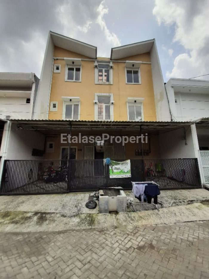 Foto properti Jual Rumah Kost Dekat UBAYA Rungkut Mejoyo Utara 1
