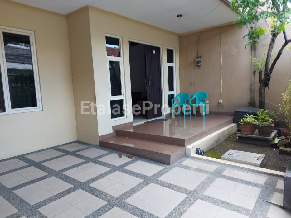 Foto properti Dijual Rumah Ploso Timur Row Jalan 2 Mobil 2