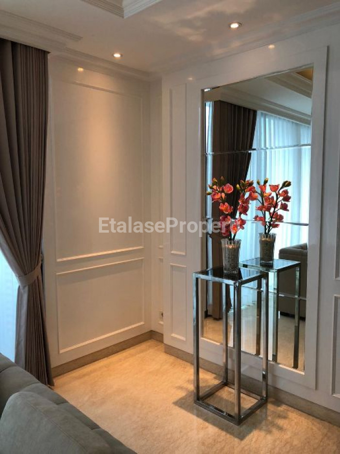 Foto properti SEWA Voila Balcony 2 Bedroom Ciputra World 3