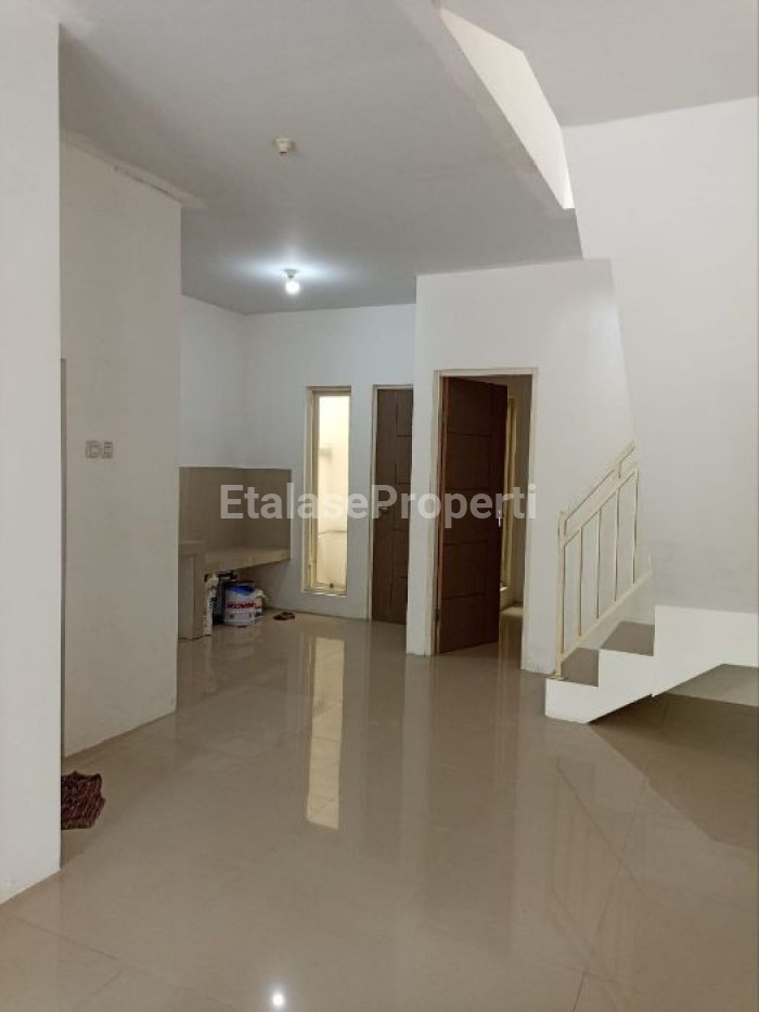 Foto properti Jual Rumah Wiguna Timur, Surabaya Timur 5