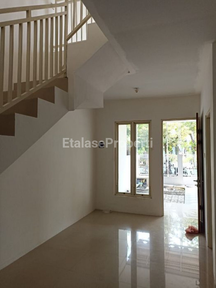 Foto properti Jual Rumah Wiguna Timur, Surabaya Timur 6
