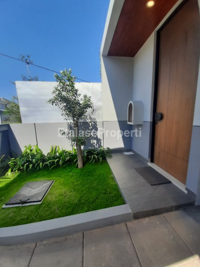 Foto properti Forest Cerme Gresik Rumah Mewah Bangunan Bagus DP Nol 8