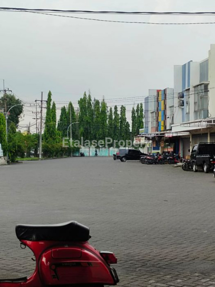 Foto properti Jual Ruko Dikompleks Pergudangan Tritan, Taman Sidoarjo 6