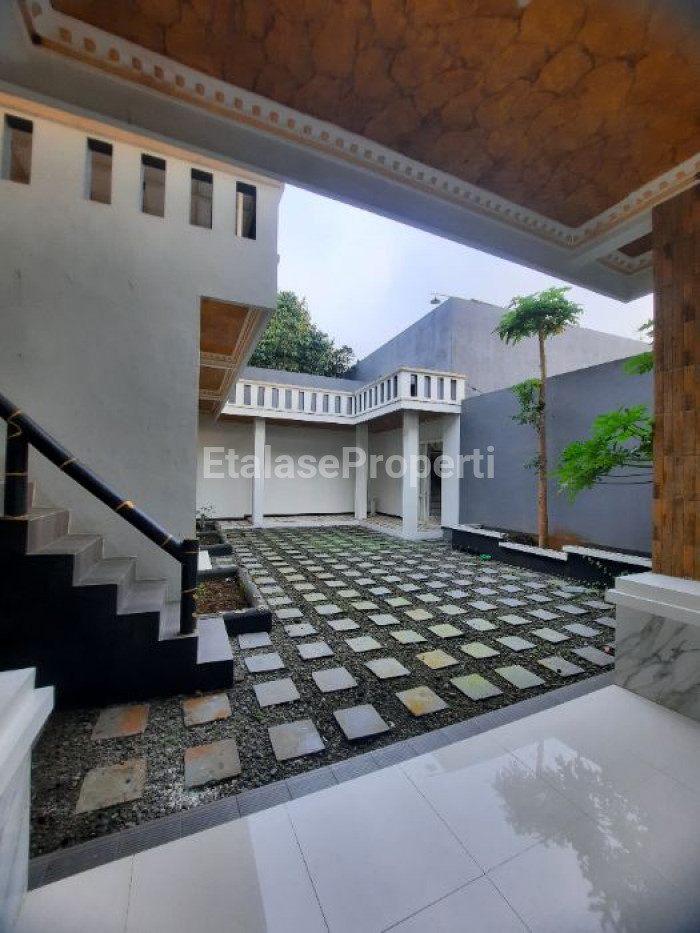 Foto properti Jual Villa Wonosalam Jombang, Jatim 5