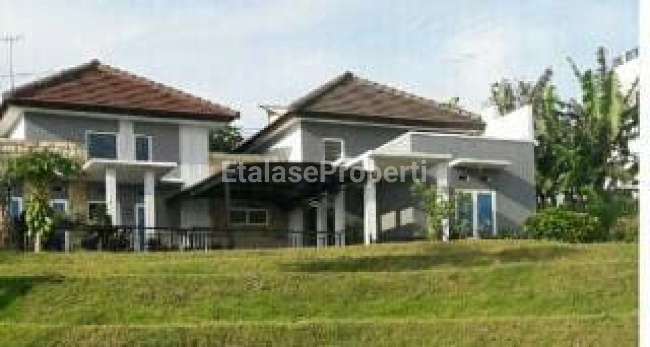 Foto properti RUMAH SERASA VILLA,NYAMAN DI KESEJUKAN & PEMANDANGAN ALAM PEGUNUNGAN & KOTA MALANG LANGSUNG DEPAN RUMAH 1