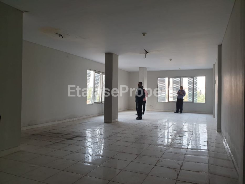 Foto properti Dijual Ruko Icon 21  4 Lantai Kebon Jeruk Jakarta Barat 5