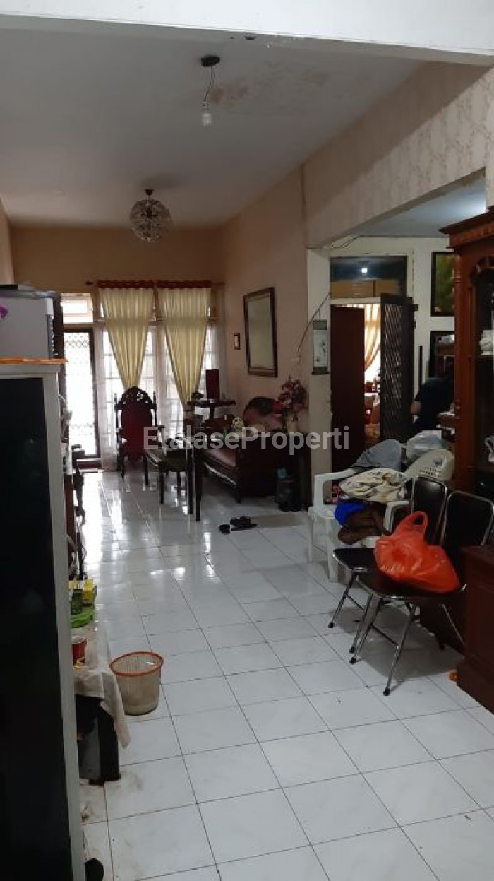 Foto properti Jual Rumah Perum Wiguna, Surabay Timur 8