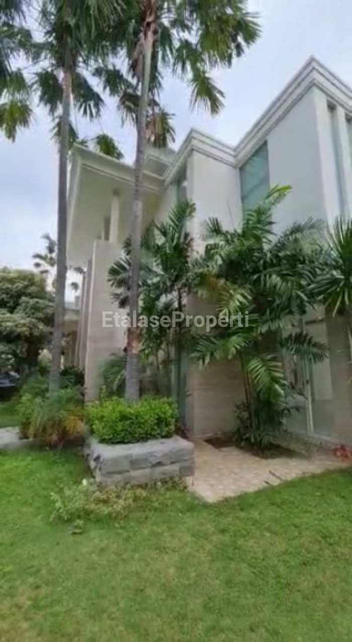 Foto properti Dijual Rumah La Riz Grand Golf Residence 1