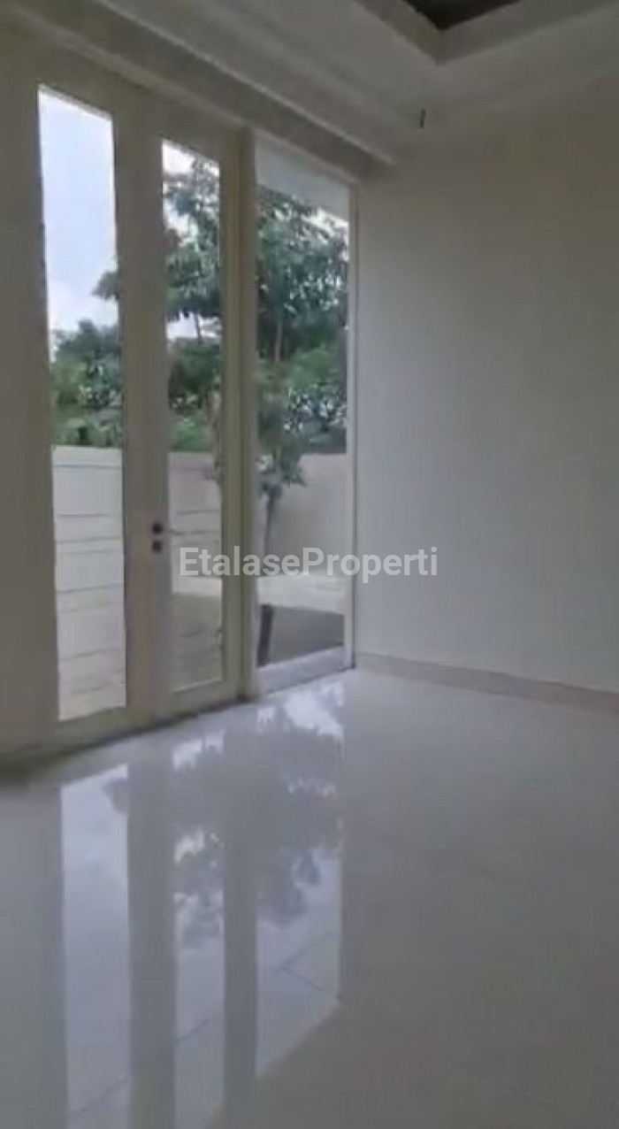 Foto properti Dijual Rumah La Riz Grand Golf Residence 8