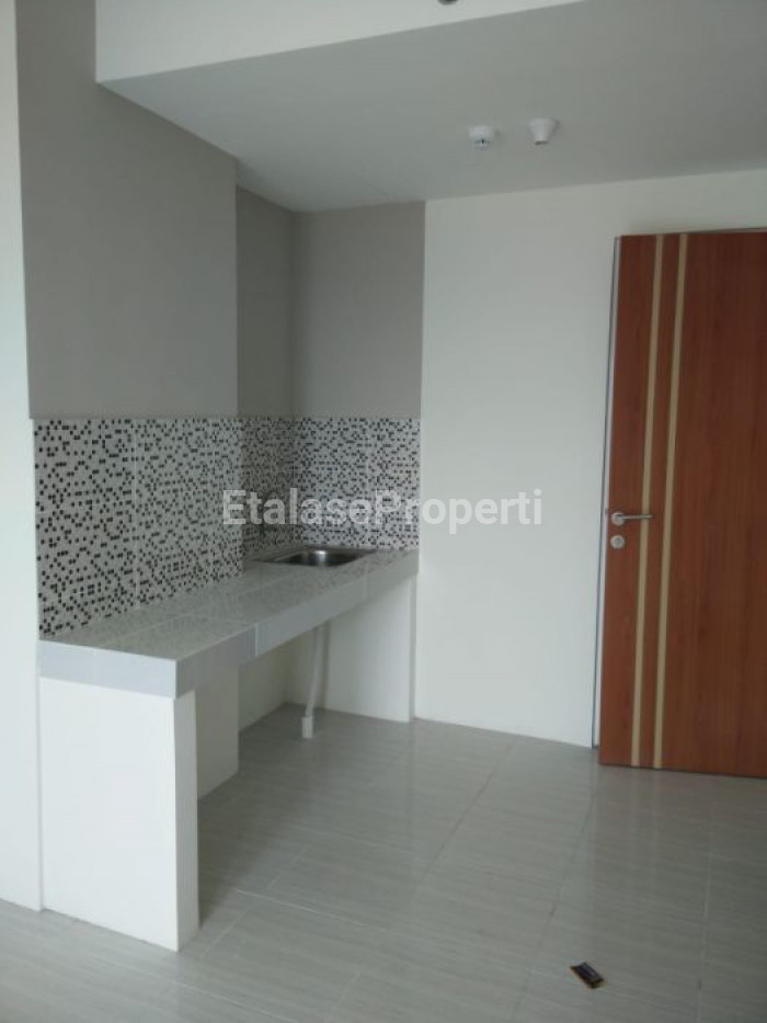 Foto properti Jual Cepat ! Apartement Puncak Darmahusada ( BELUM PERNAH DIPAKAI ) 1