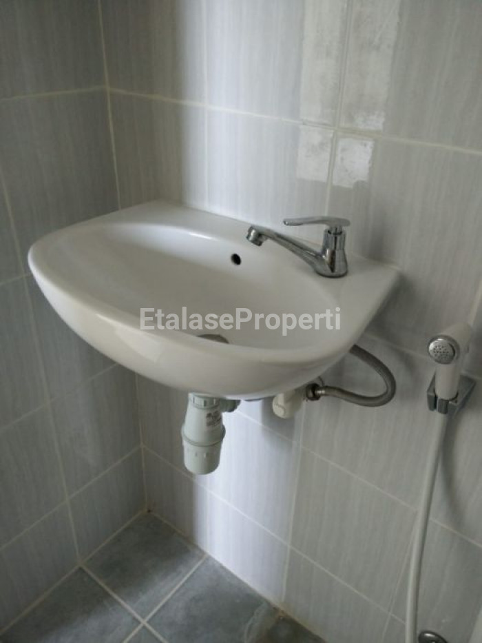 Foto properti Jual Cepat ! Apartement Puncak Darmahusada ( BELUM PERNAH DIPAKAI ) 3