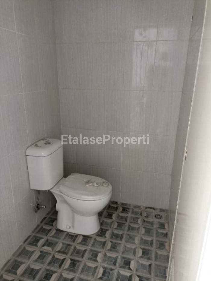 Foto properti Rumah Baru Siap Huni New Royal Gunung Anyar Surabaya 1