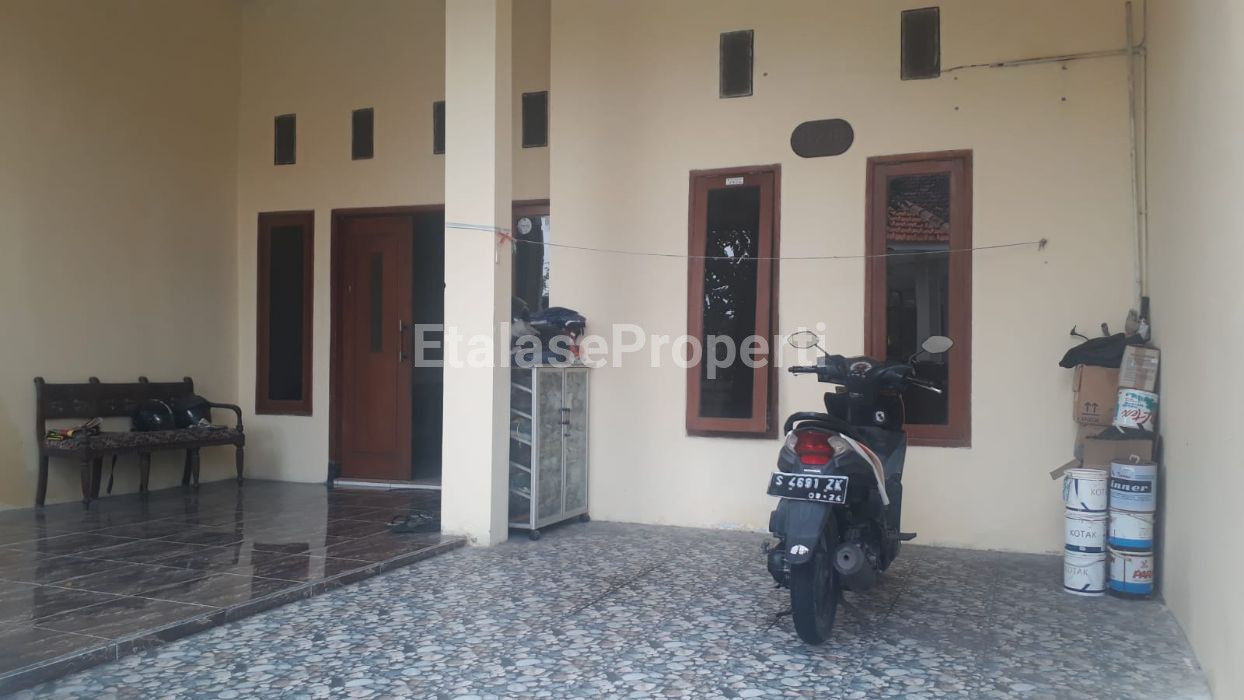 Foto properti Dijual Rumah Siap Huni Pondok Wage Indah 2 Sidoarjo 1