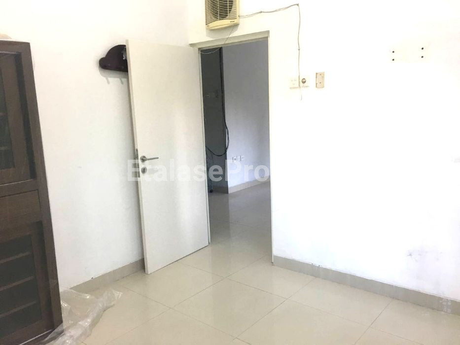 Foto properti RUMAH SIAP HUNI HITUNG TANAH HANYA 8,4jt/M2 DI PERMATA SAFIRA, SURABAYA BARAT 4