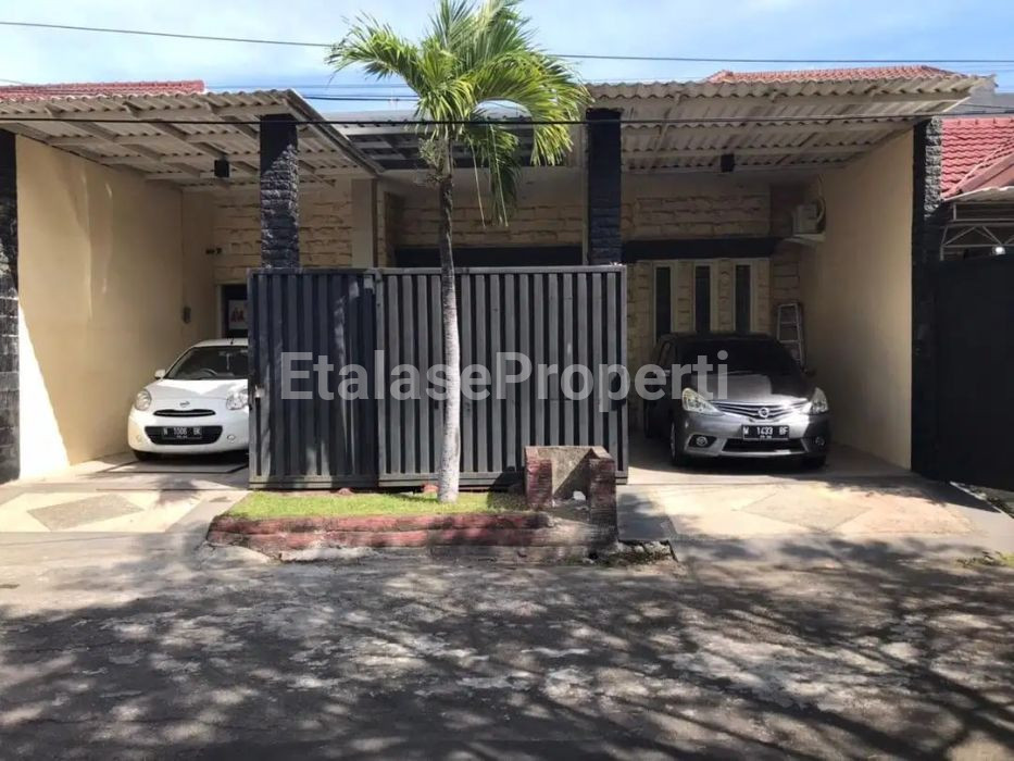 Foto properti Dijual Rumah 1 Lantai Nginden Intan Timur Tengah Kota Surabaya 3