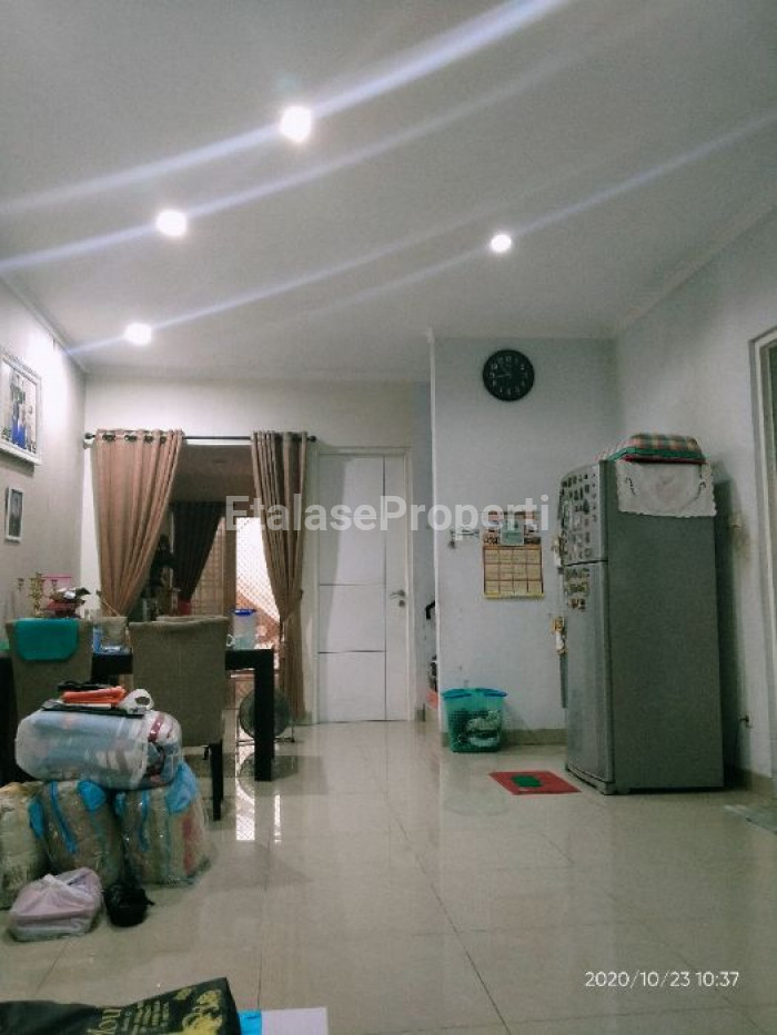 Foto properti Dijual Rumah Bagus Siap Huni Di Bumi Marina Emas Tengah Surabaya Timur  Dekat ITS 1