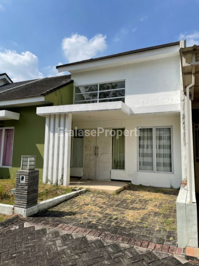 Foto properti Jual CEPAT Rumah Siap Huni Ladiva Menganti. 1