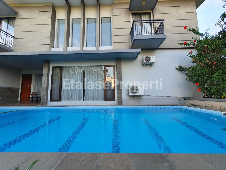 Foto properti Rumah Modern Minimalis Lengkap Ada POOL Strategis Di Perumahan Chofa (kawasan DST) Surabaya Barat 5