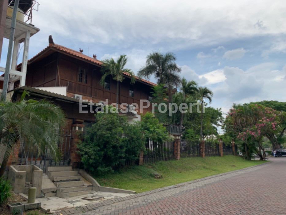 Foto properti Langka! Graha Family Blok G Hitung Tanah 3