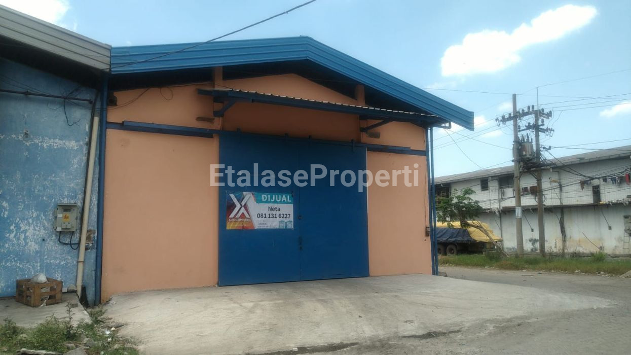 Foto properti Gudang Siap Pakai Strategis Area Pergudangan Margomulyo Permai Surabaya Barat 1