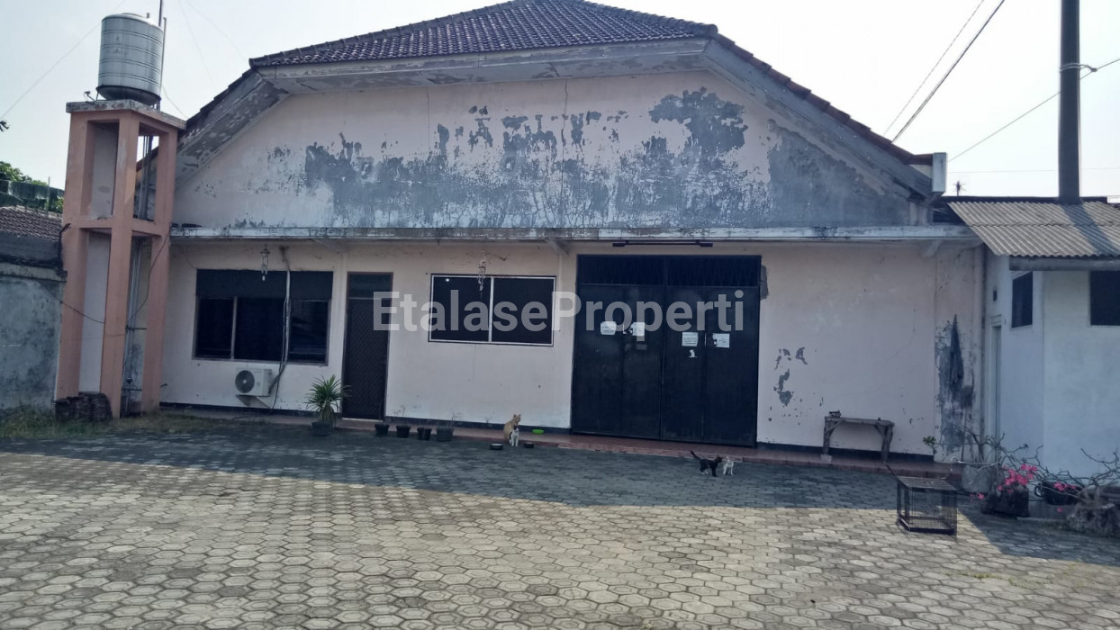 Foto properti Dijual Rumah Dan Ruko Daerah Jombang Lokasi Strategis Pinggir Jalan Raya 1